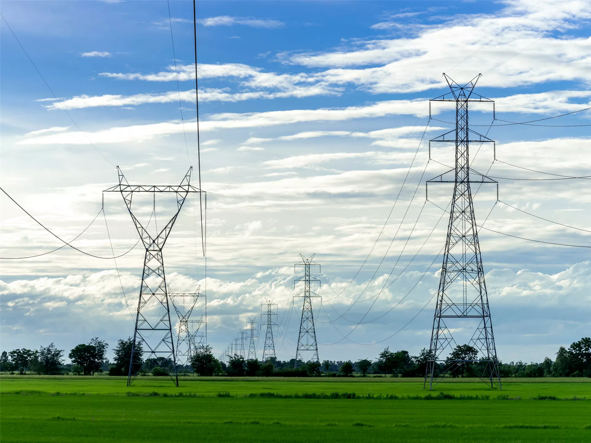 Ges Panel Montaj – Enerji Nakil Hatları